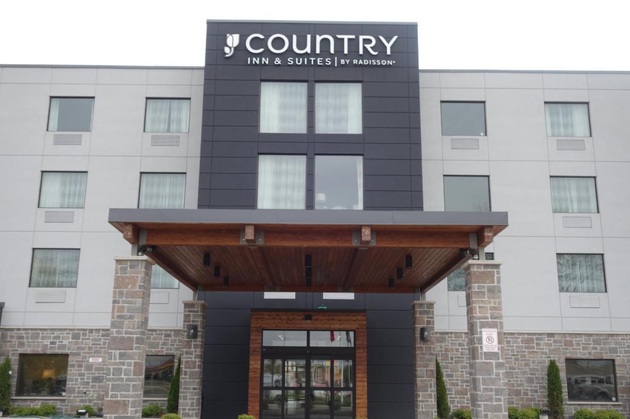 Country Inn & Suites By Radisson, Belleville, On Bagian luar foto
